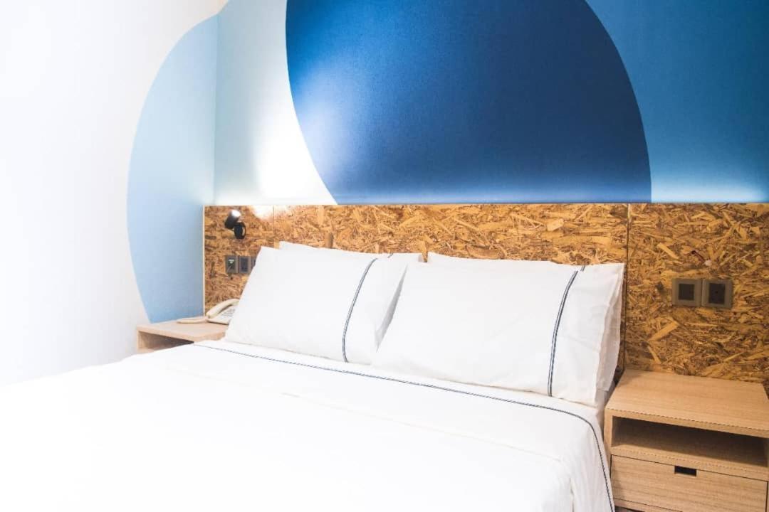 I-Hotel كوالالمبور المظهر الخارجي الصورة